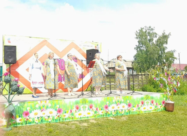 В Спешневке отметили День села.